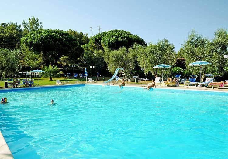 Hotel Mira Peschici Esterno foto