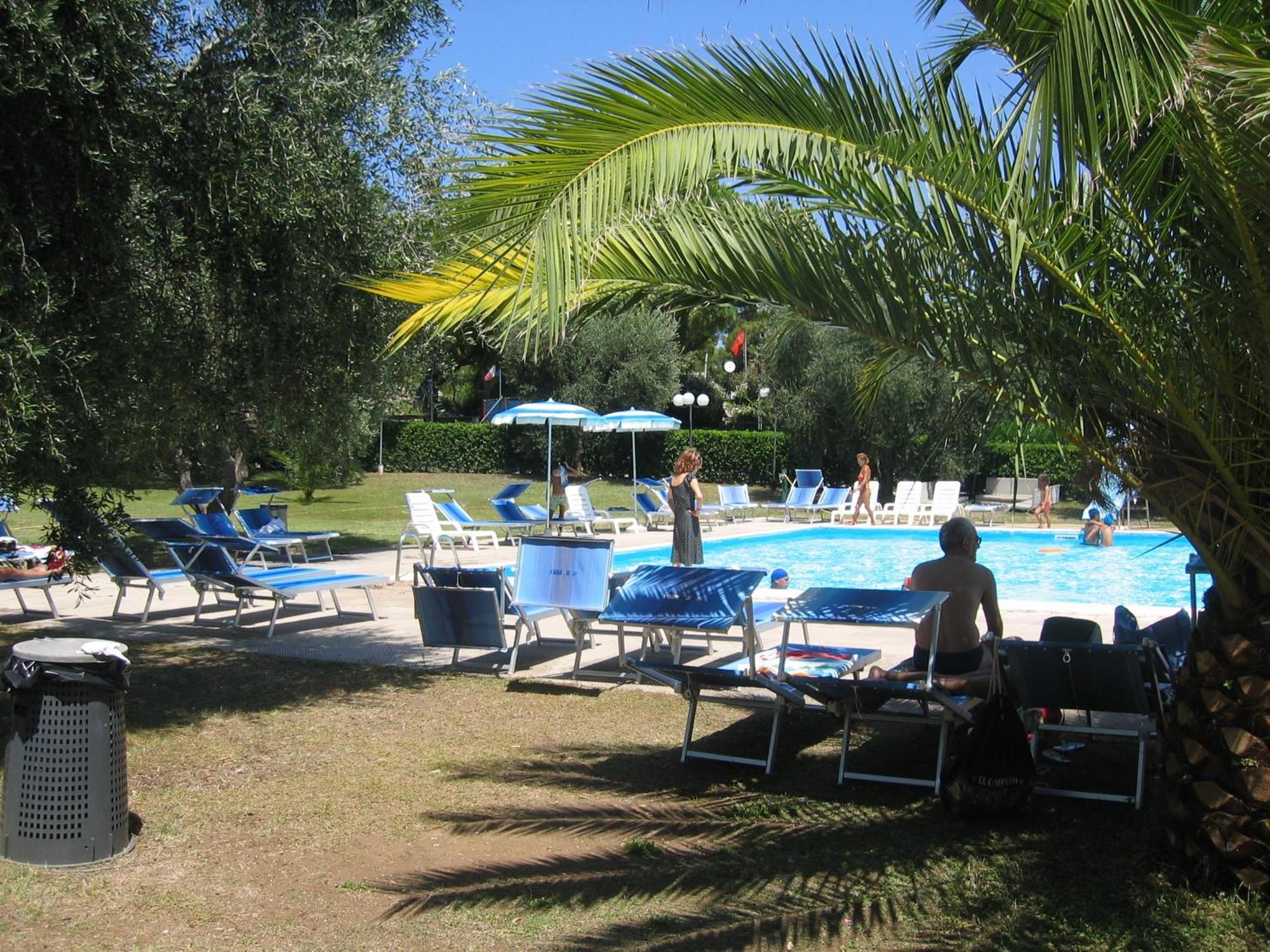 Hotel Mira Peschici Esterno foto